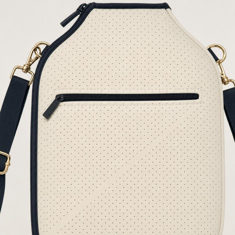 The perforated neoprene and the front zip pocket.